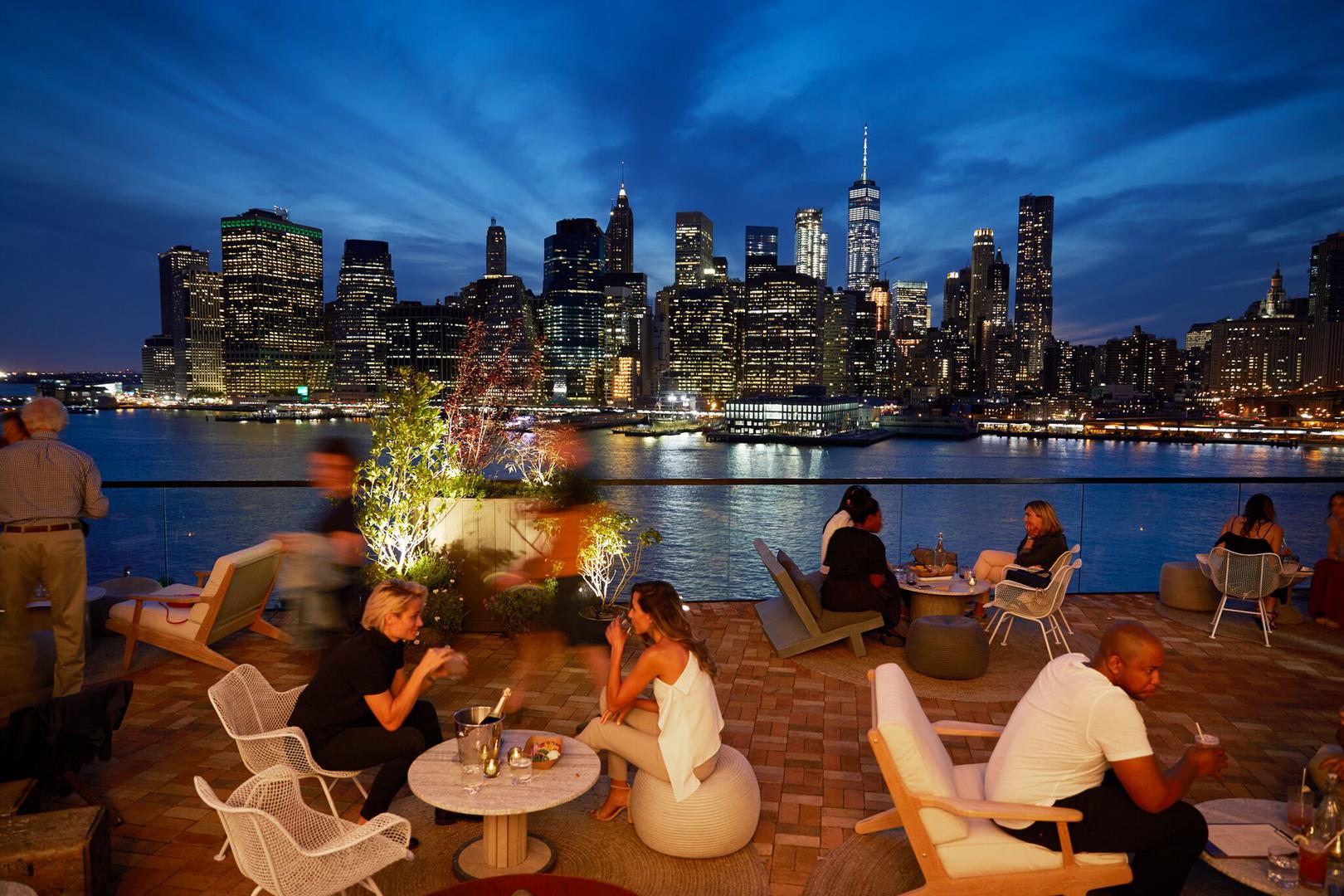 Harriet's Rooftop Brooklyn Bridge