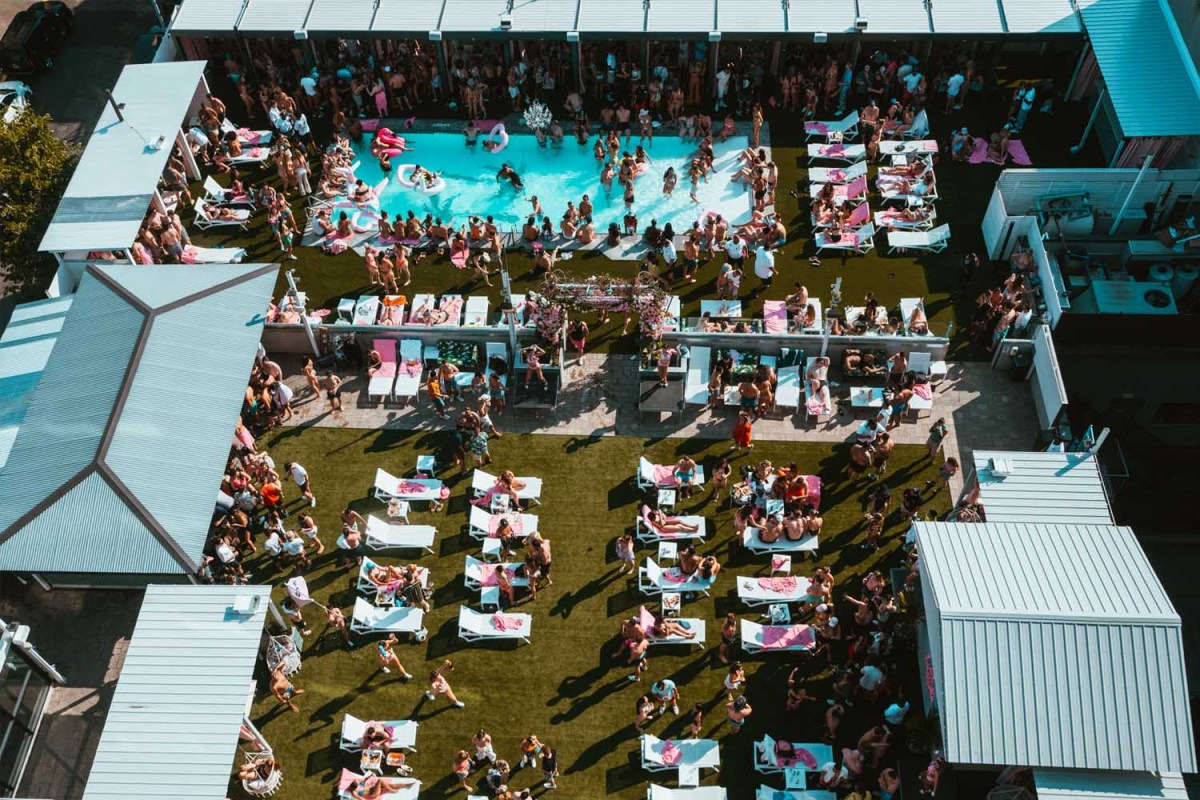 Summer Club