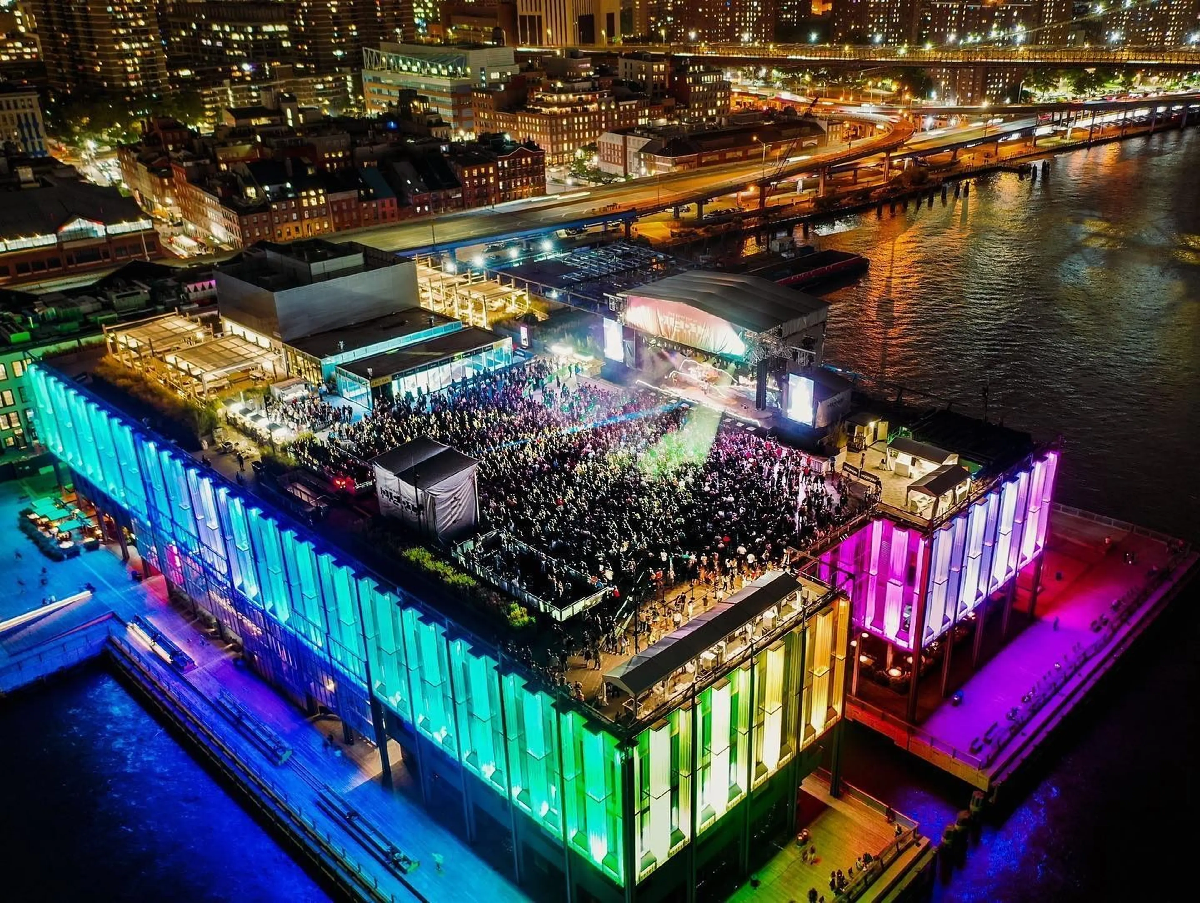 The Rooftop at Pier 17